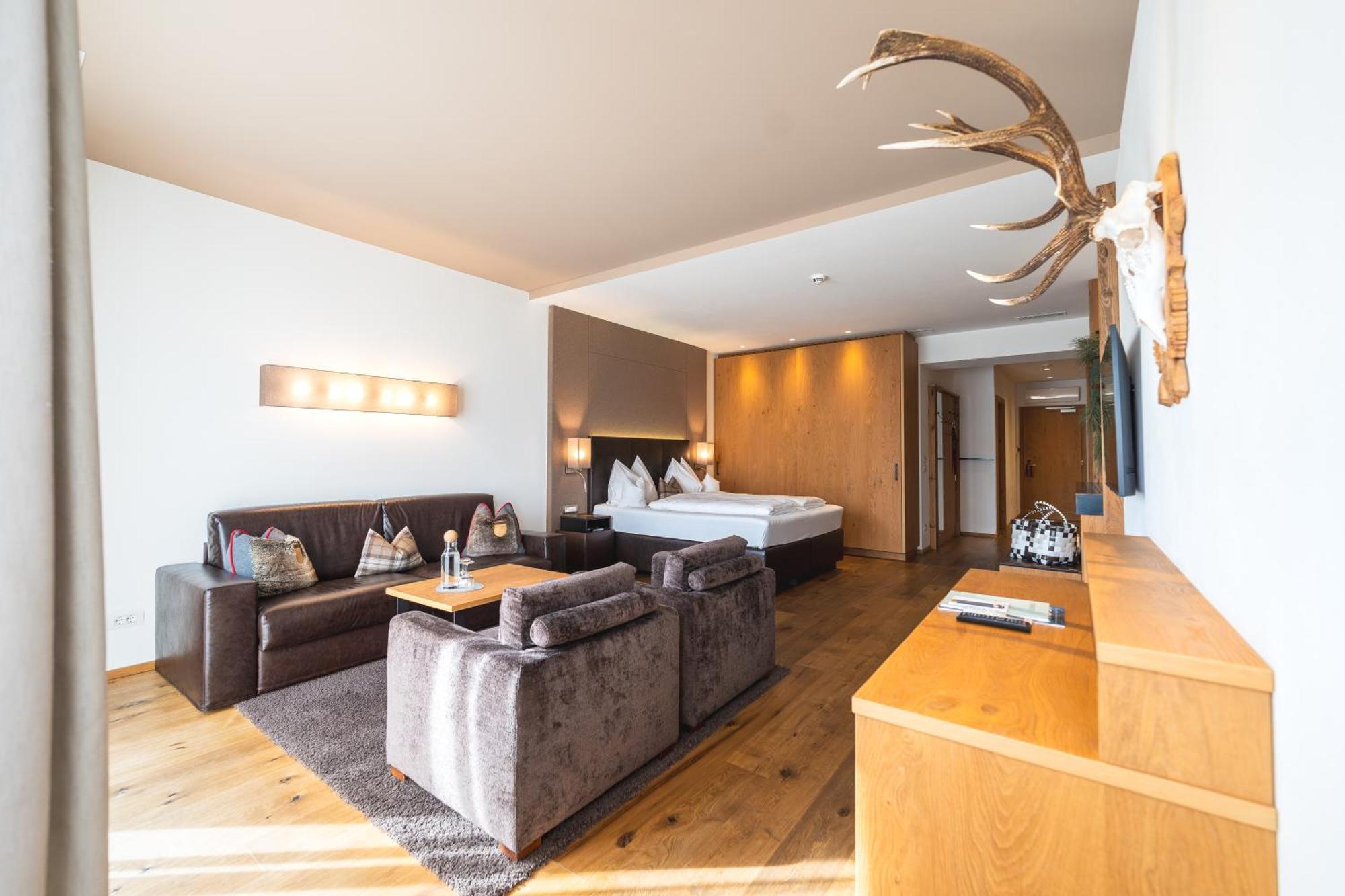 Hotel Schlosswirt 첸나 외부 사진